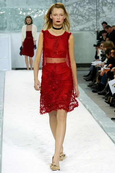 Look 48